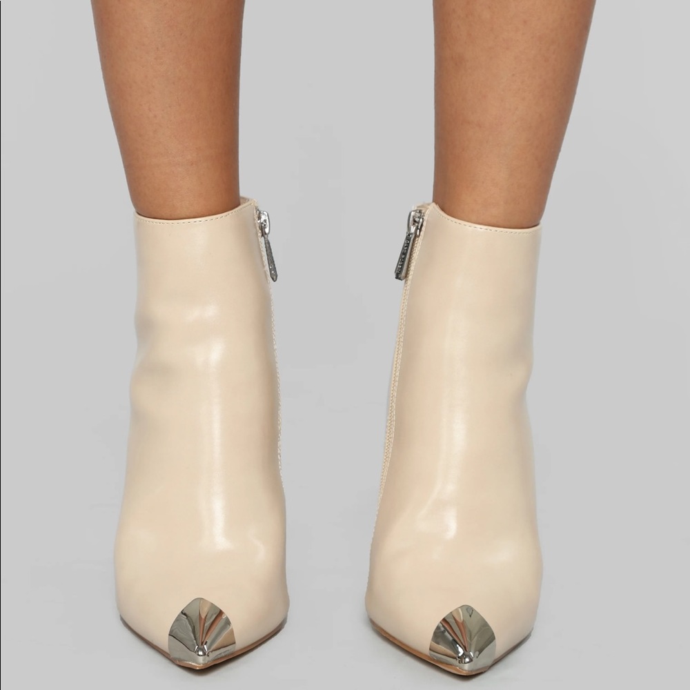 Faux Leather Tan Cream Boots - Picture 2 of 7